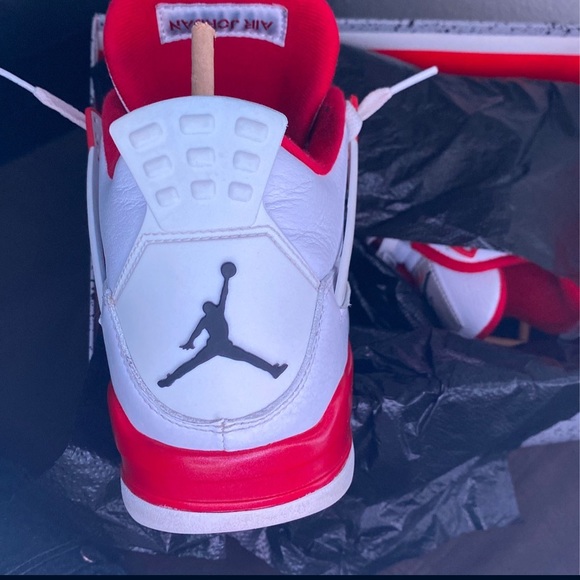Jordan 4 alternate - Picture 3 of 5